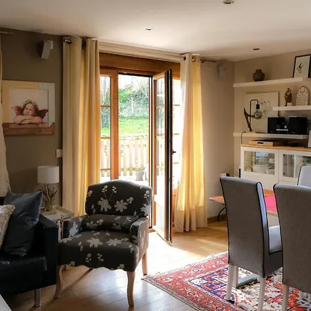 Reina De La Paz En San Sebastian De Garabandal *