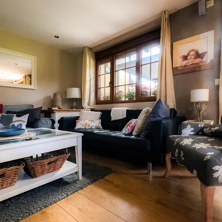 Reina De La Paz En San Sebastian De Garabandal