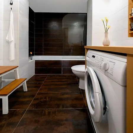 Reina De La Paz En San Sebastian De Garabandal *