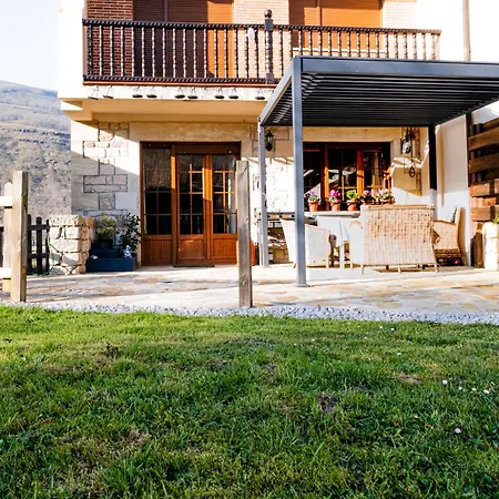 Reina De La Paz En San Sebastian De Garabandal Apartament San Sebastián de Garabandal
