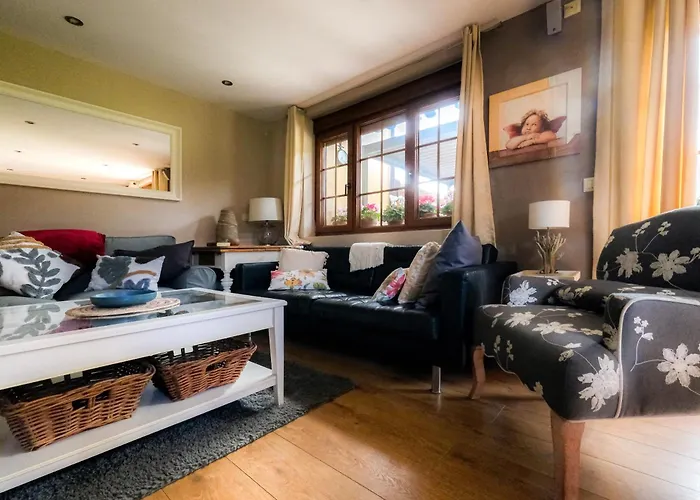 Reina De La Paz En San Sebastian De Garabandal