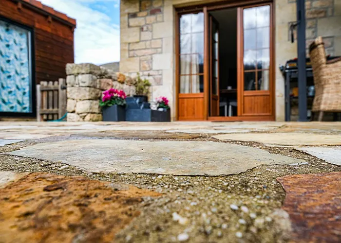 Reina De La Paz En San Sebastian De Garabandal דירה