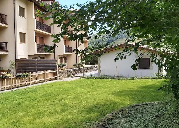 Reina De La Paz En San Sebastian De Garabandal Apartament *